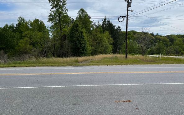 1220 Hwy 64 W, Hayesville, NC 28904
